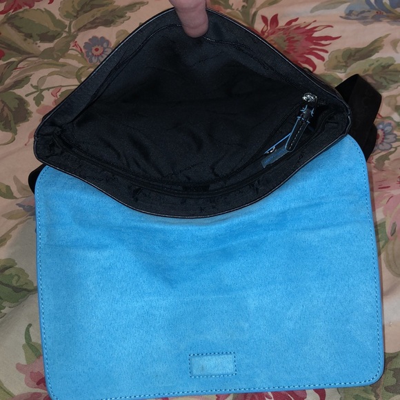 PIQUADRO Urban Cross-Body 100% Leather Black Turquoise iPad Tote 3-Sect $239 NEW - Picture 16 of 16